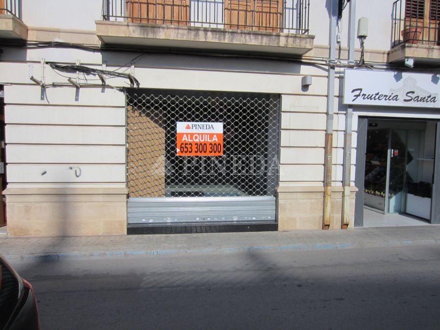 Imagen de Local en El Puig número 2
