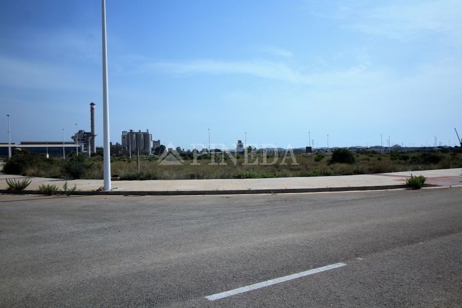 Imagen de Suelo Urbano en Puerto de Sagunto número 35