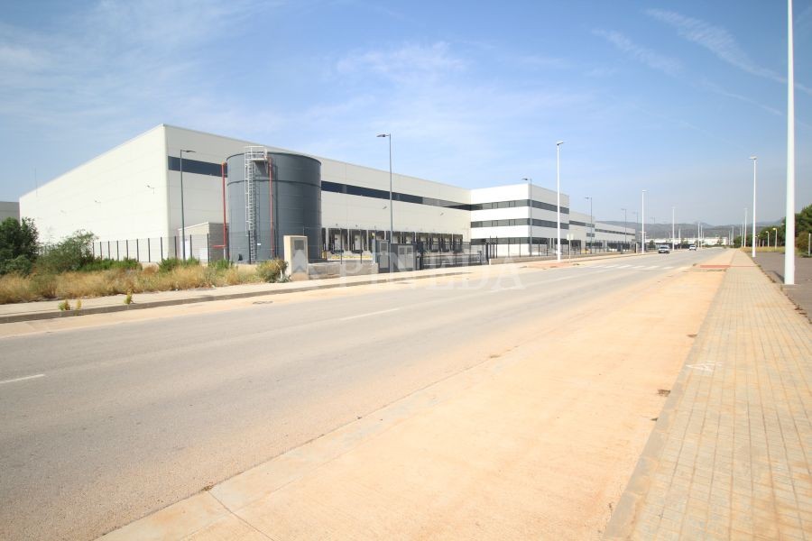Imagen de Industrial en Puerto de Sagunto número 54